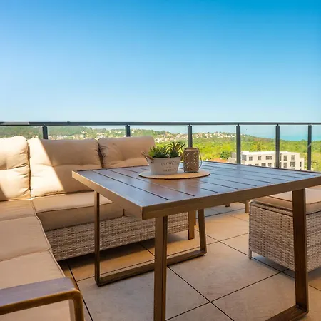 Complex Bella With Free Parking,jacuzzi,bbq * Варна